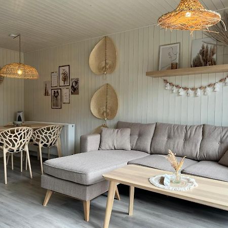 Lieblingsplatz Parey - Ferienhaus Am See Exteriör bild